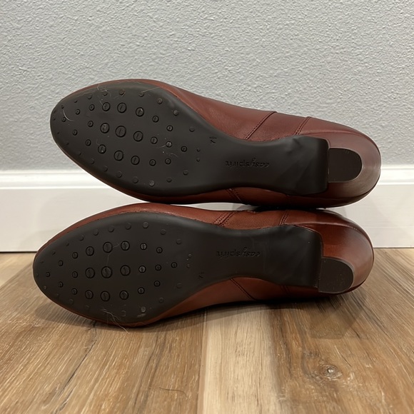 SOLD Easy spirit anti gravity booties - Picture 4 of 6